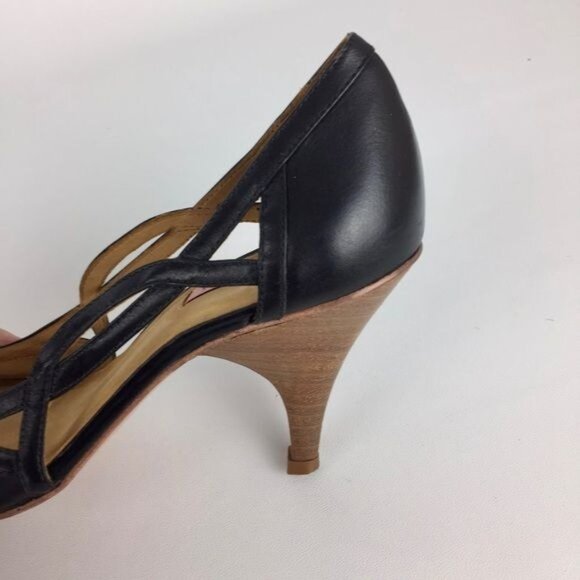 Samanta Womens Black Leather Pumps Heels Side Cutout Stacked Heel size 6 - Picture 11 of 15